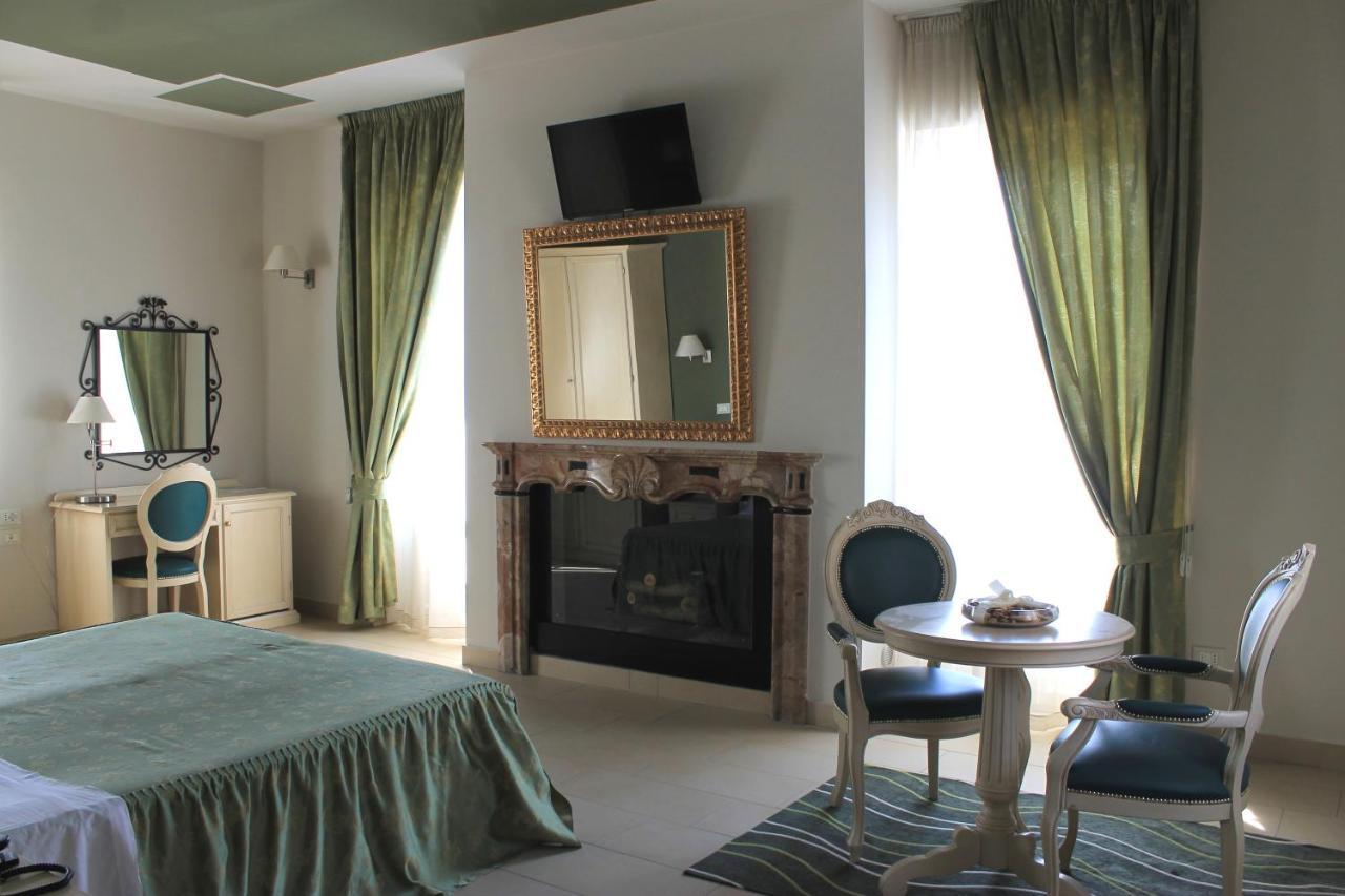 Hotel Capovilla Pisogne Eksteriør billede