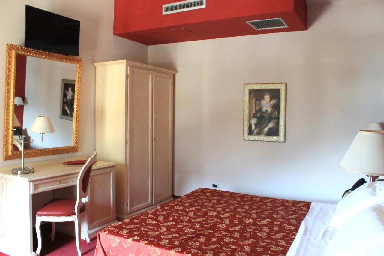 Hotel Capovilla Pisogne Eksteriør billede